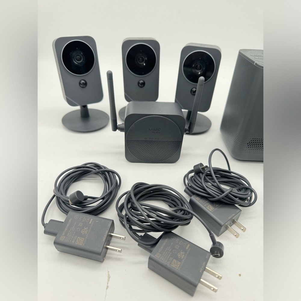 13 Pcs. Blue By ADT Smart Home Full Security System With Outdoor And Indor Camer
